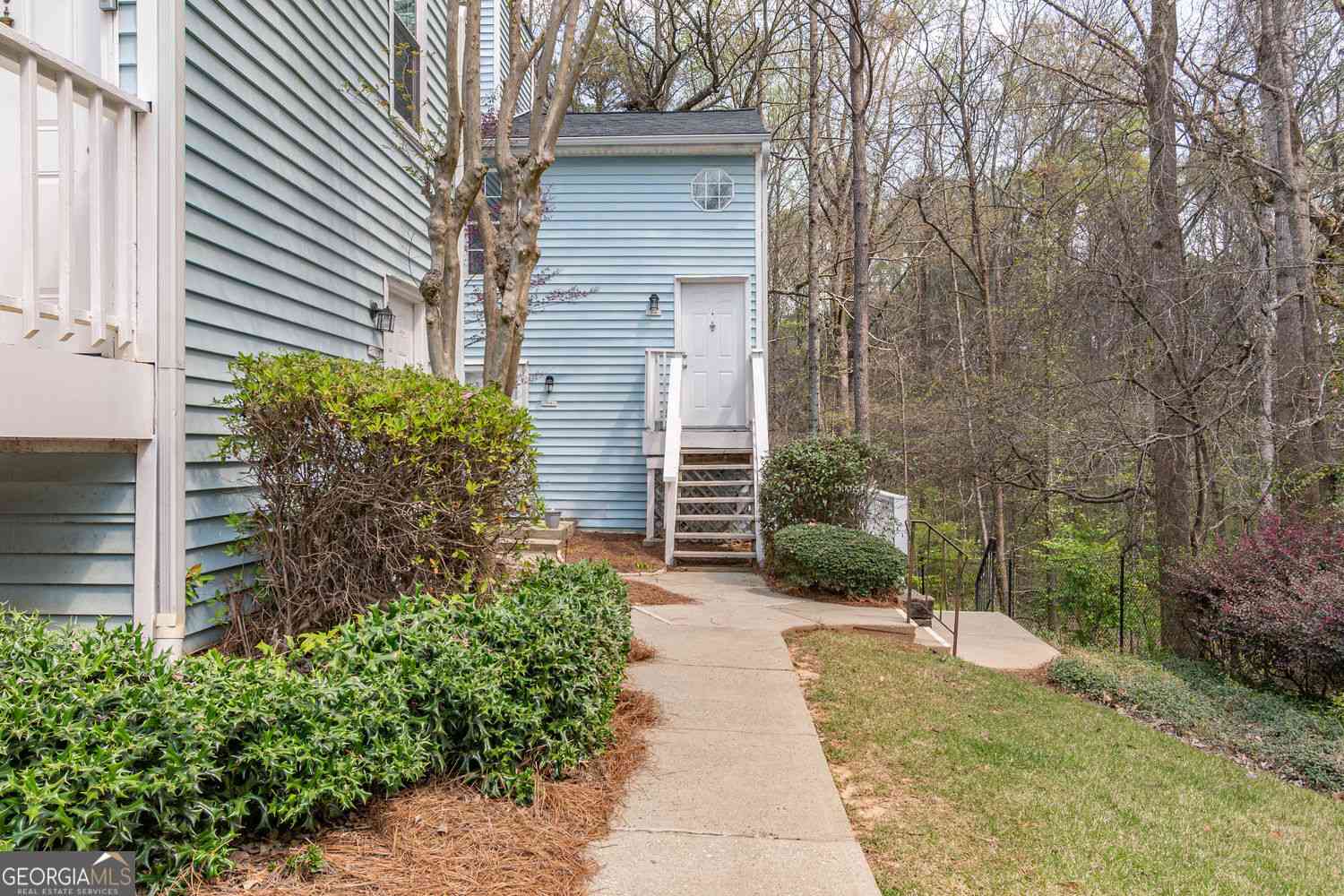 Condo For Sale - 708 Glenleaf Drive<br/> Peachtree Corners, GA 30092