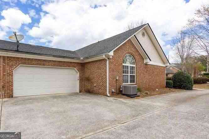 Condo For Sale - 3402 Raes Creek Road SW #27<br/> Marietta, GA 30008