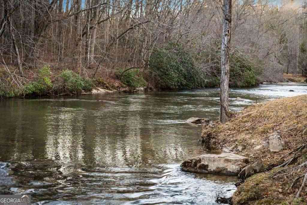 Homes For Sale - 166 Red Oak Lane<br/> Fannin County, Mccaysville, GA 30555