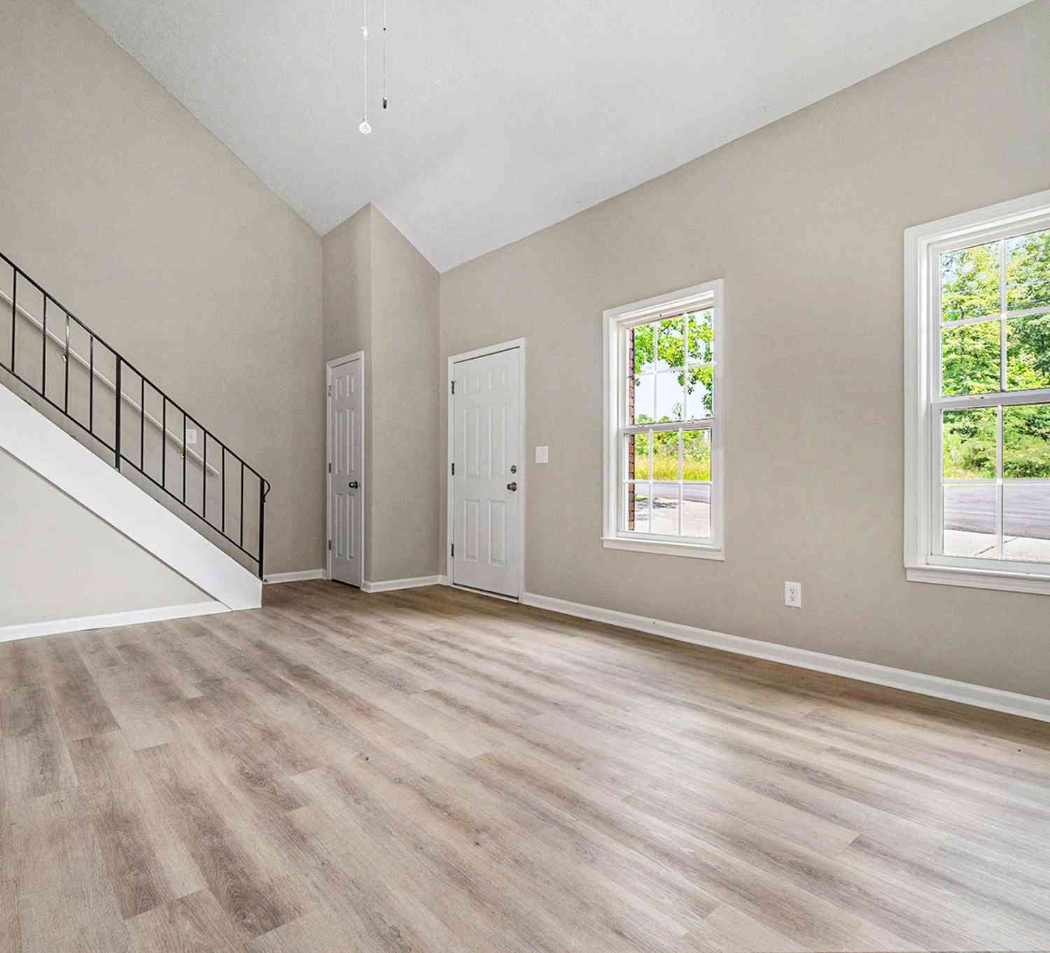 Townhouse For Sale - 6124 Dorsett Street<br/> Douglasville, GA 30134
