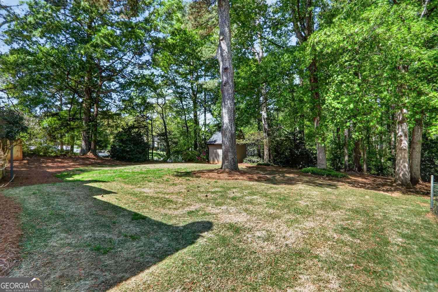Homes For Sale - 1905 Holly Springs Road<br/> Marietta, GA 30062