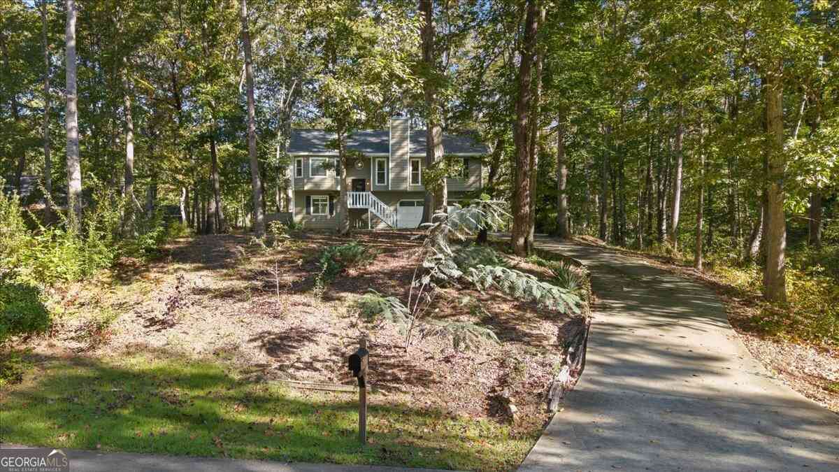 Homes For Sale - 1528 Oakleaf Drive<br/> Barrow County, Auburn, GA 30011