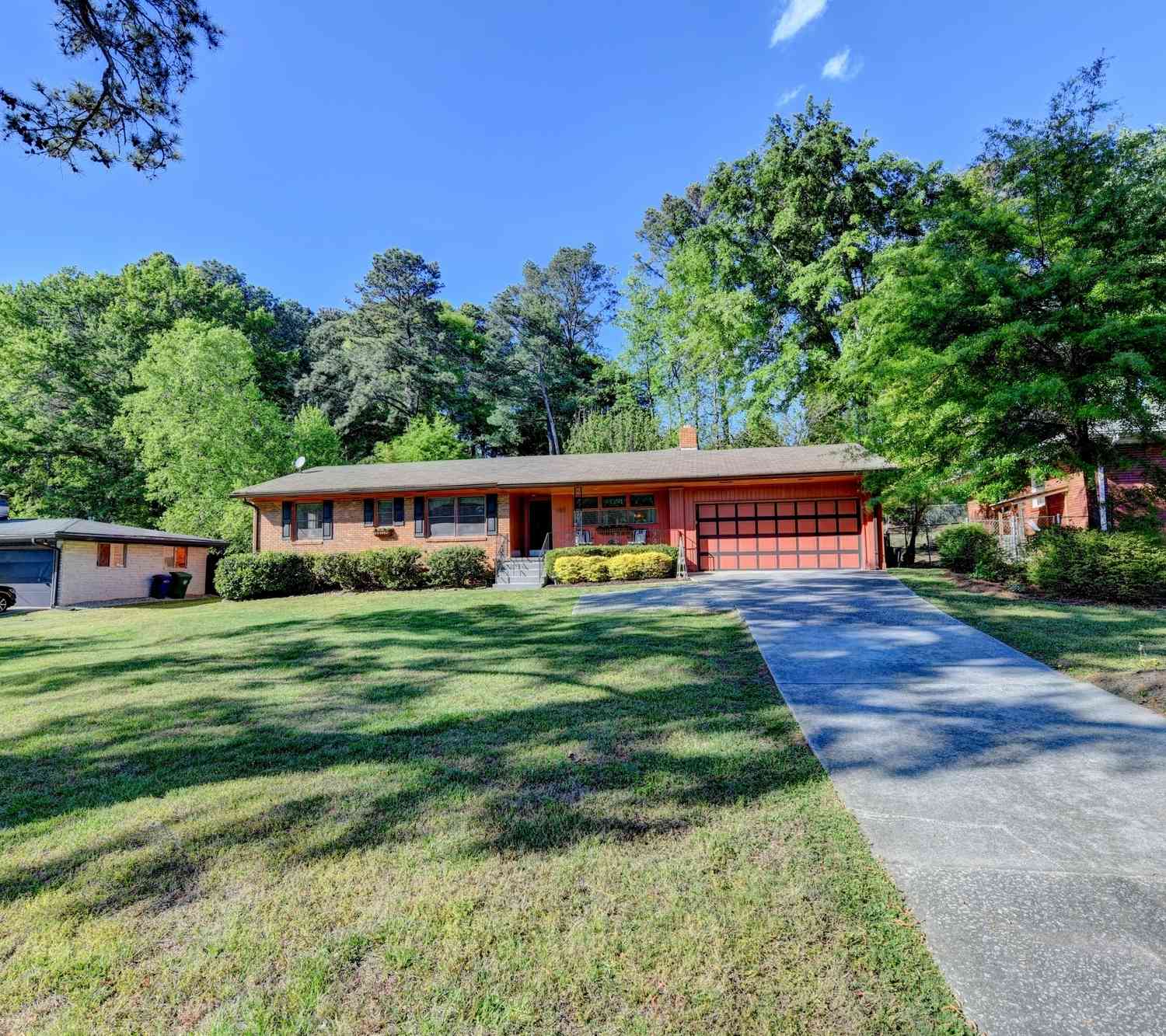Homes For Sale - 4182 Briarcliff Road<br/> Dekalb County, Atlanta, GA 30345