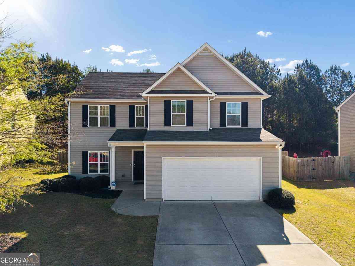 Homes For Sale - 78 Valley Brook Court<br/> Dallas, GA 30132