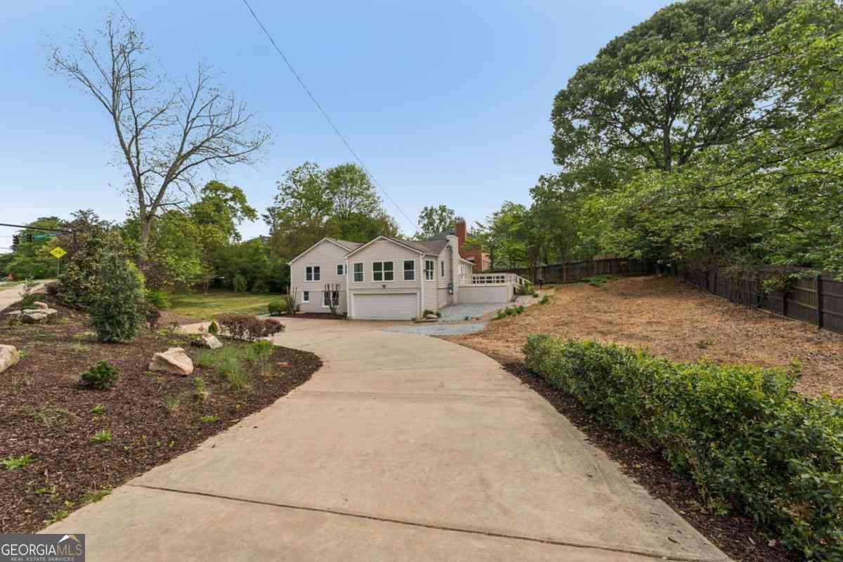Homes For Sale - 1989 Mount Vernon Road<br/> Dekalb County, Atlanta, GA 30338