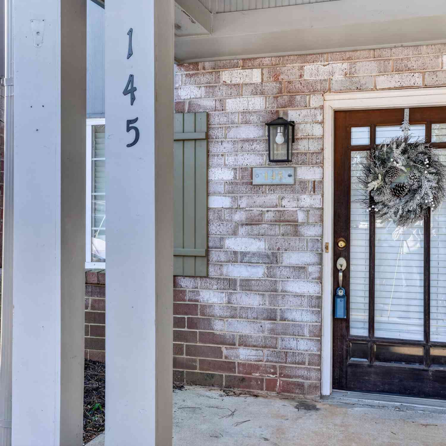 Condo For Sale - 145 Rondak Circle<br/> Smyrna, GA 30080