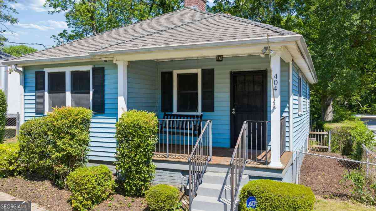 Homes For Sale - 404 Blake Avenue SE<br/> Dekalb County, Atlanta, GA 30316