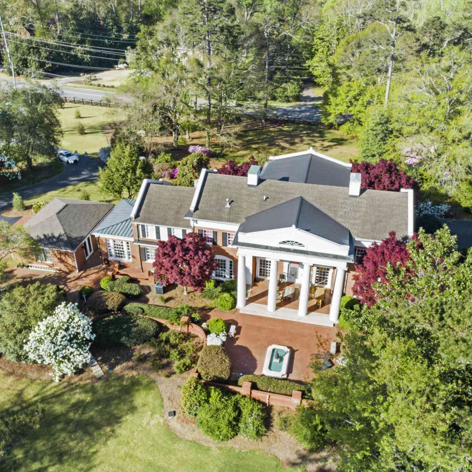 Homes For Sale - 22 Sanford Drive<br/> Coweta County, Newnan, GA 30263