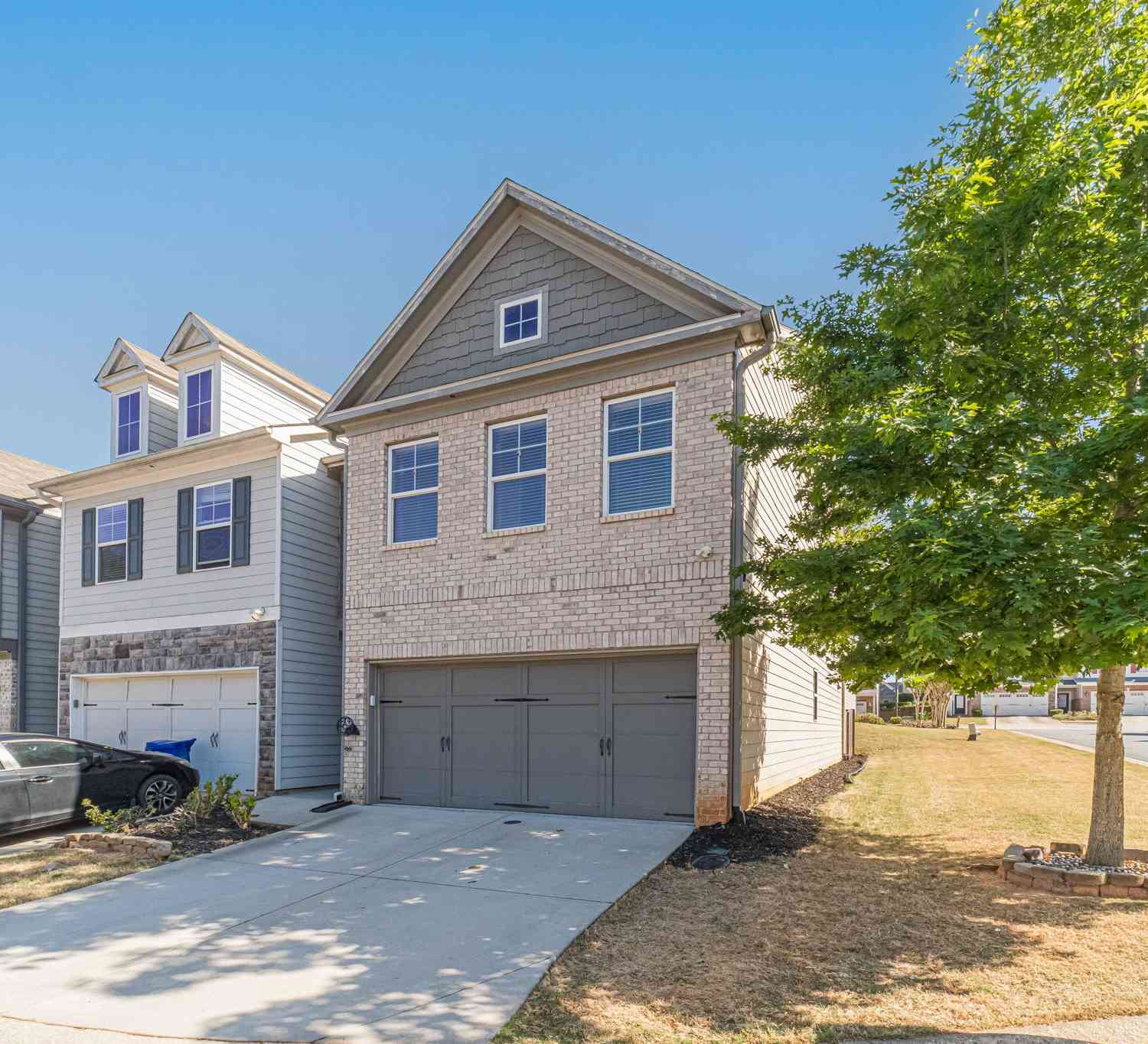 Townhouse For Sale - 4086 Fireoak Drive<br/> Decatur, GA 30032