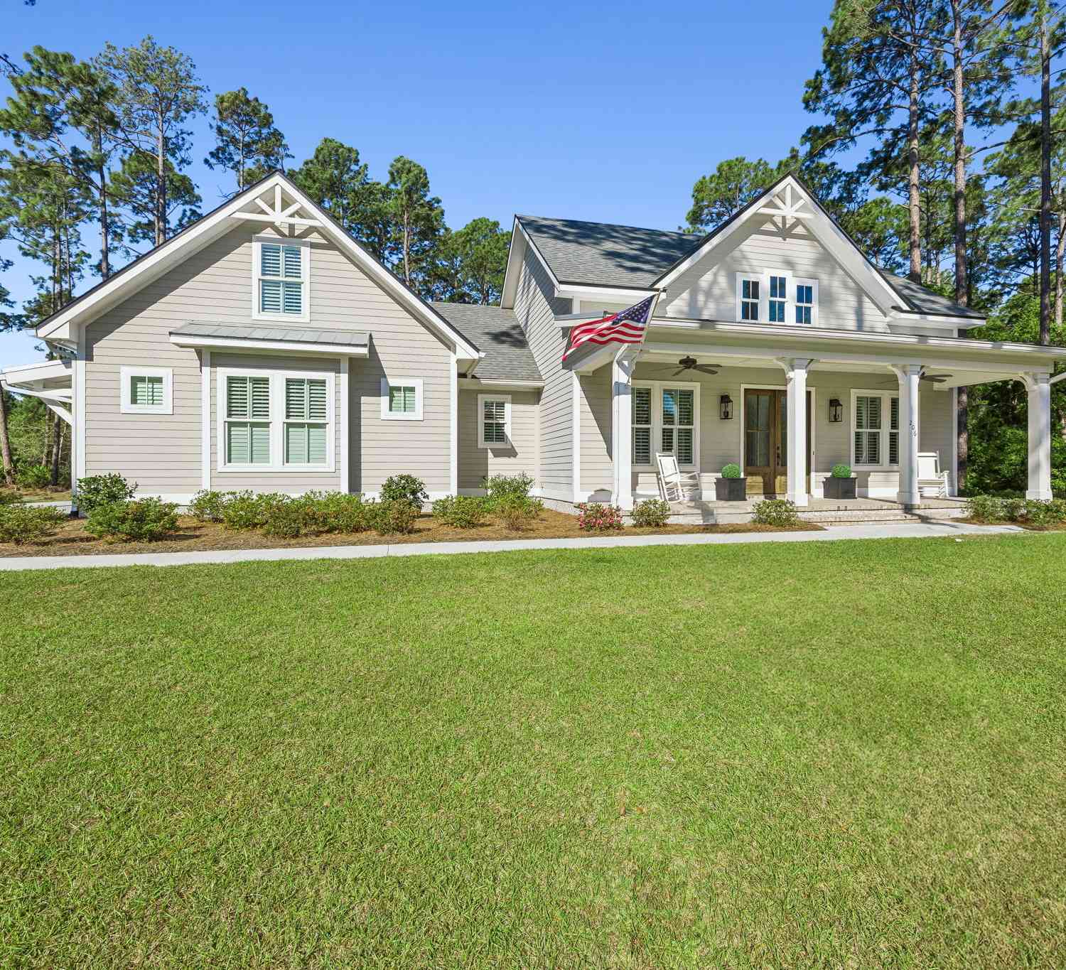 Homes For Sale - 206 Clubhouse Circle<br/> Camden County, Saint Marys, GA 31558