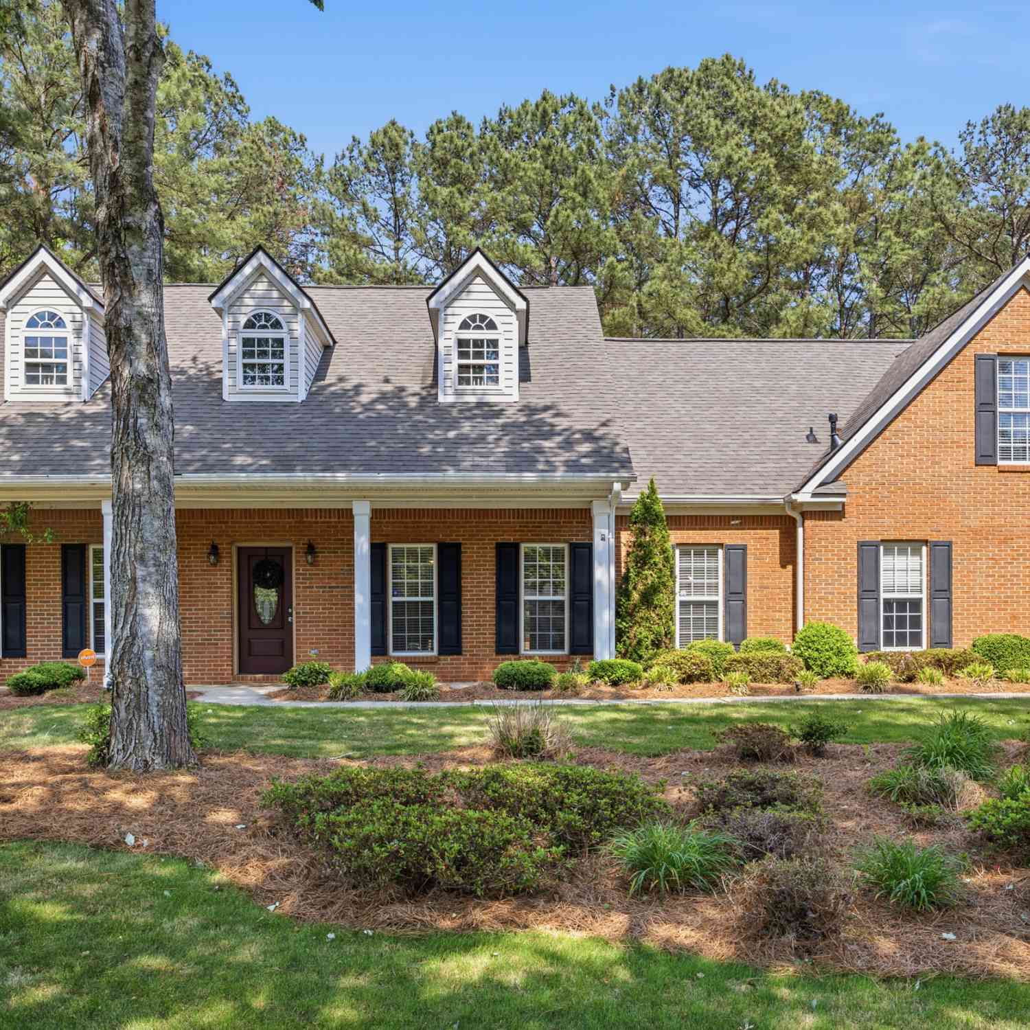 Homes For Sale - 45 Hillsborough Court<br/> Coweta County, Sharpsburg, GA 30277