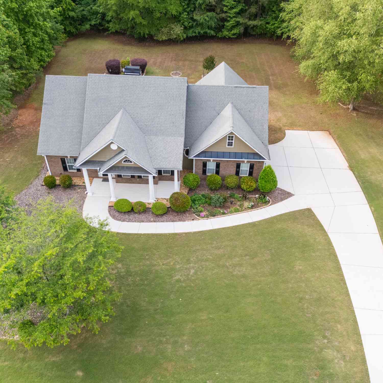 Homes For Sale - 115 Rose Creek Drive<br/> Newton County, Covington, GA 30014