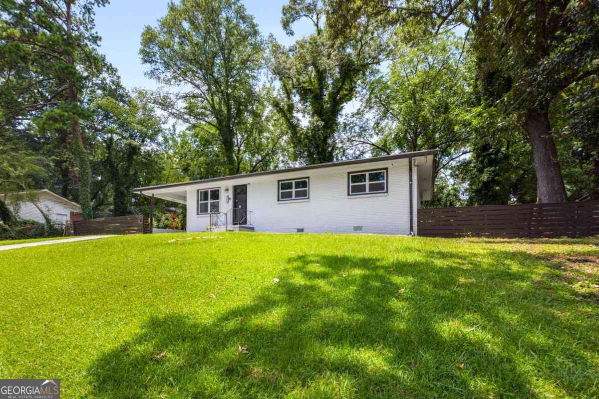 Homes For Sale - 4317 Brookside Drive<br/> Clayton County, Forest Park, GA 30297