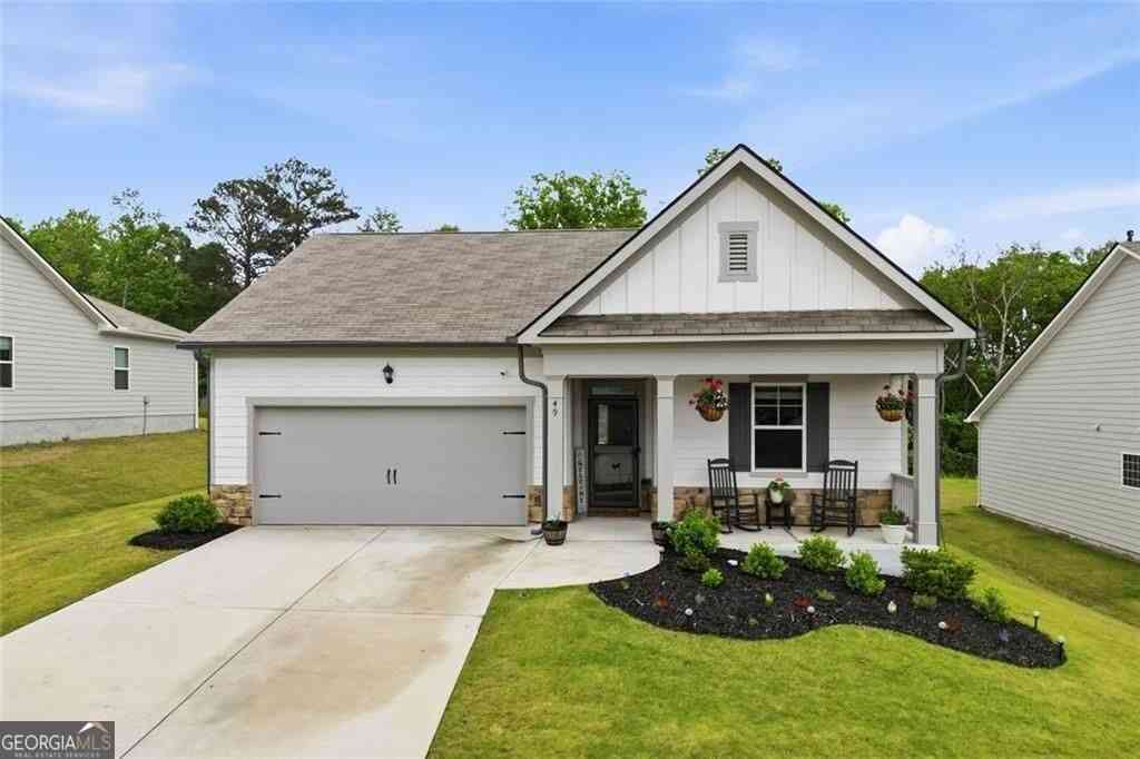 Homes For Sale - 49 Majestic Oak Circle<br/> Dallas, GA 30132