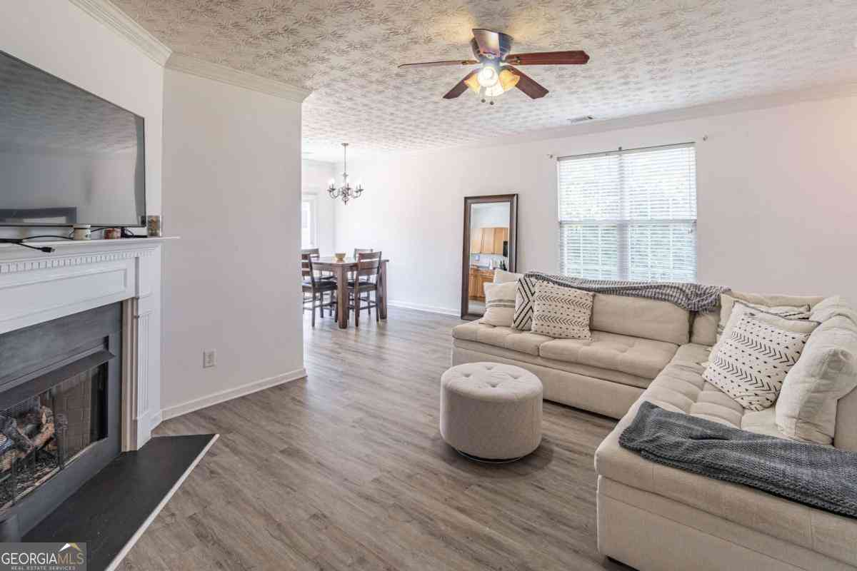 Townhouse For Sale - 4834 Zephyr Cove Place<br/> Flowery Branch, GA 30542