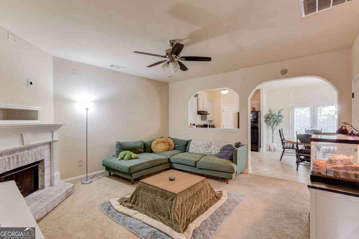 Townhouse For Sale - 181 Turtle Creek Drive<br/> Winder, GA 30680