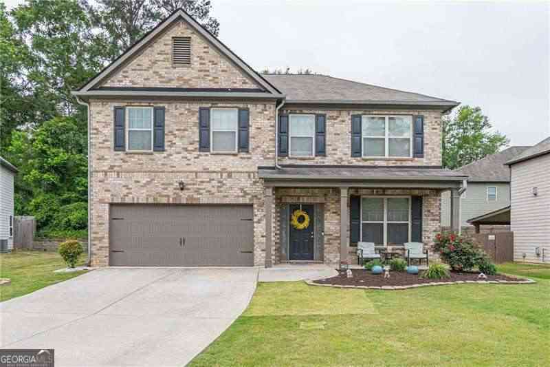 Homes For Sale - 5381 Silver Woods Walk<br/> Powder Springs, GA 30127