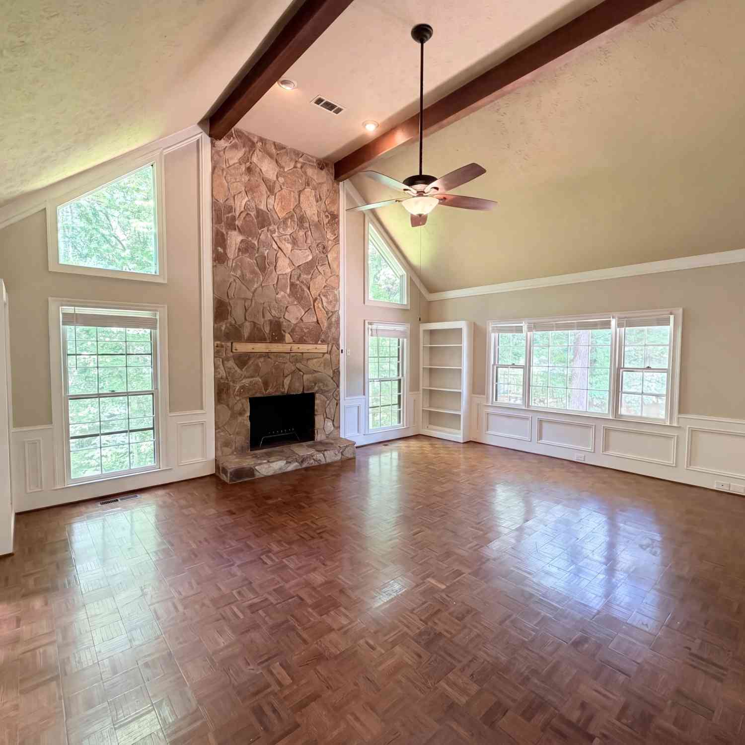 Homes For Sale - 2360 Kimbrough Court<br/> Sandy Springs, GA 30350