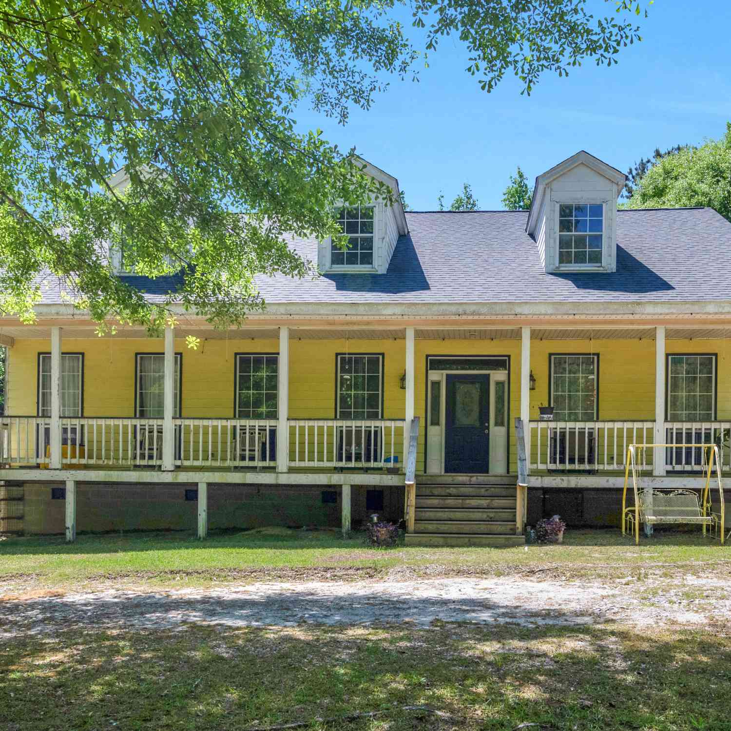 Homes For Sale - 127 Little Road<br/> Hampton, GA 30228