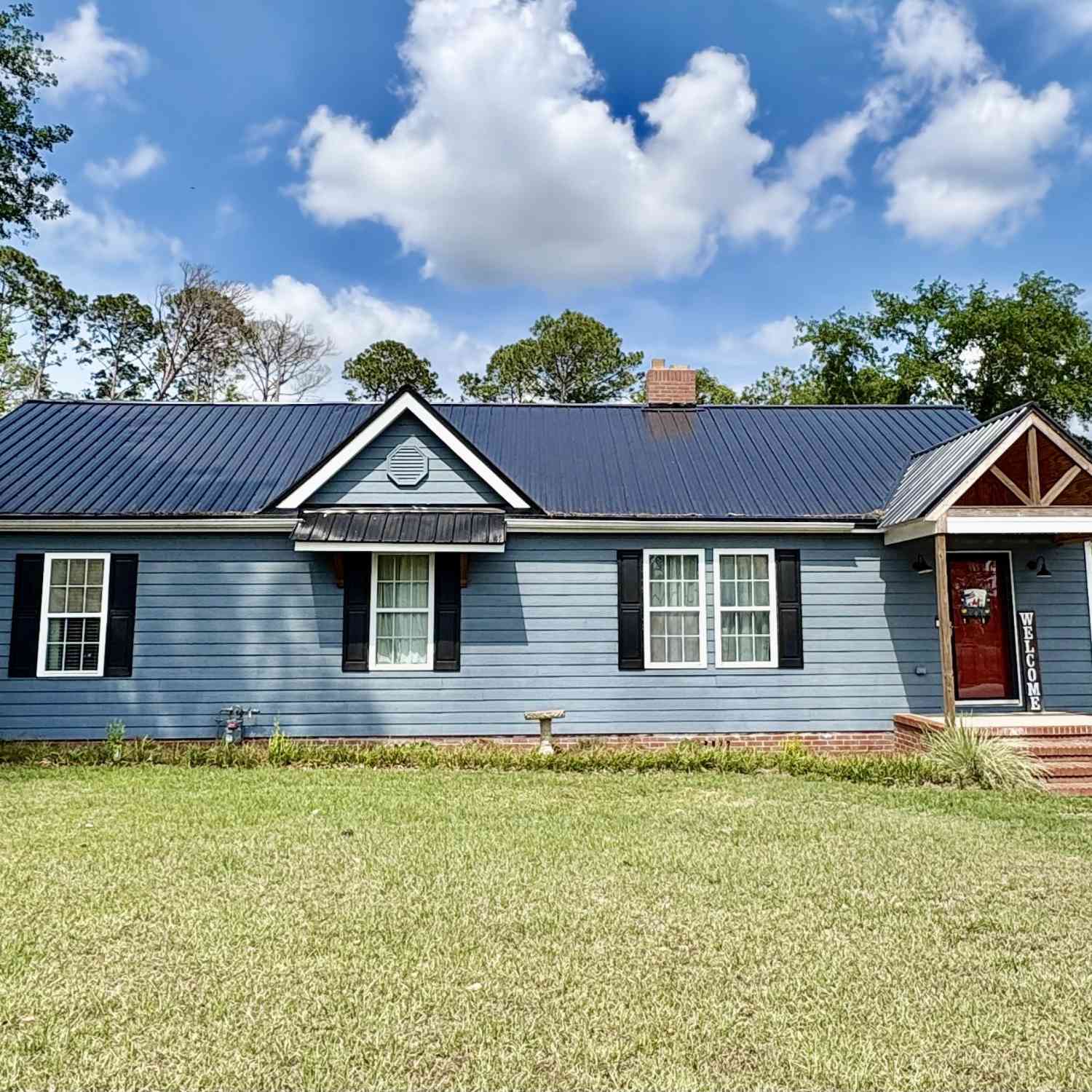 Homes For Sale - 348 S Victory Drive<br/> Lyons, GA 30436