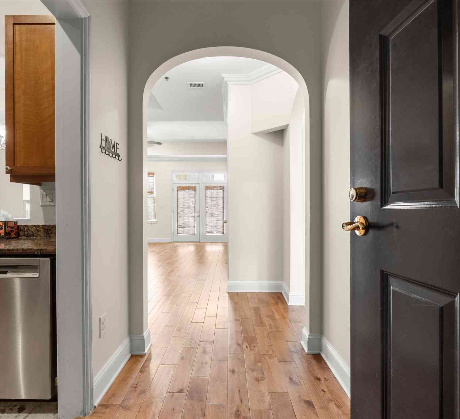 Condo For Sale - 1735 Peachtree Street NE #404<br/> Atlanta, GA 30309