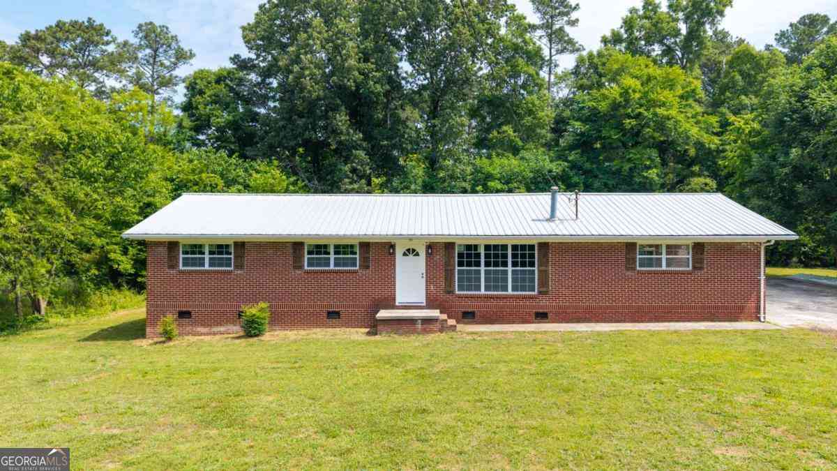 Homes For Sale - 185 Blackwood Place SE<br/> Calhoun, GA 30701