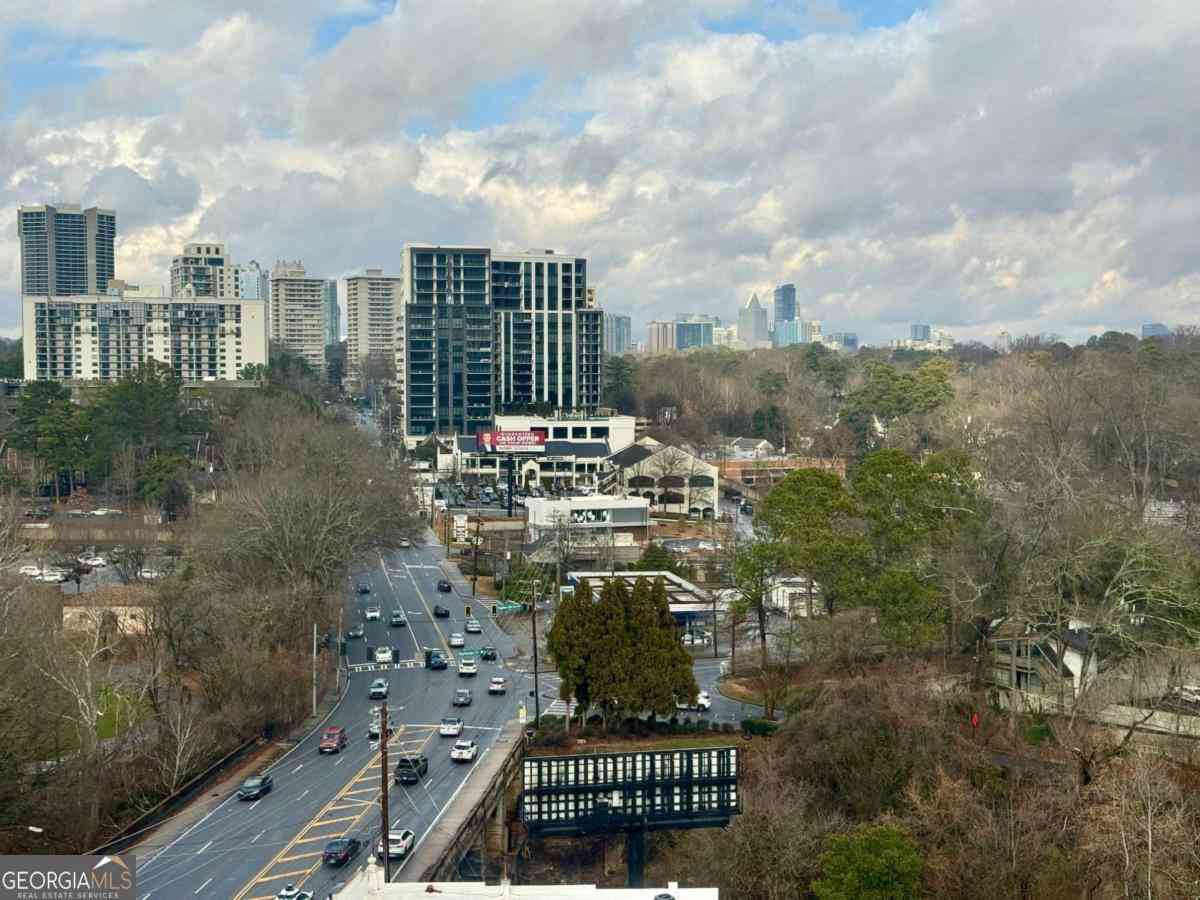 Condo For Sale - 2285 Peachtree Road NE #1101<br/> Atlanta, GA 30309