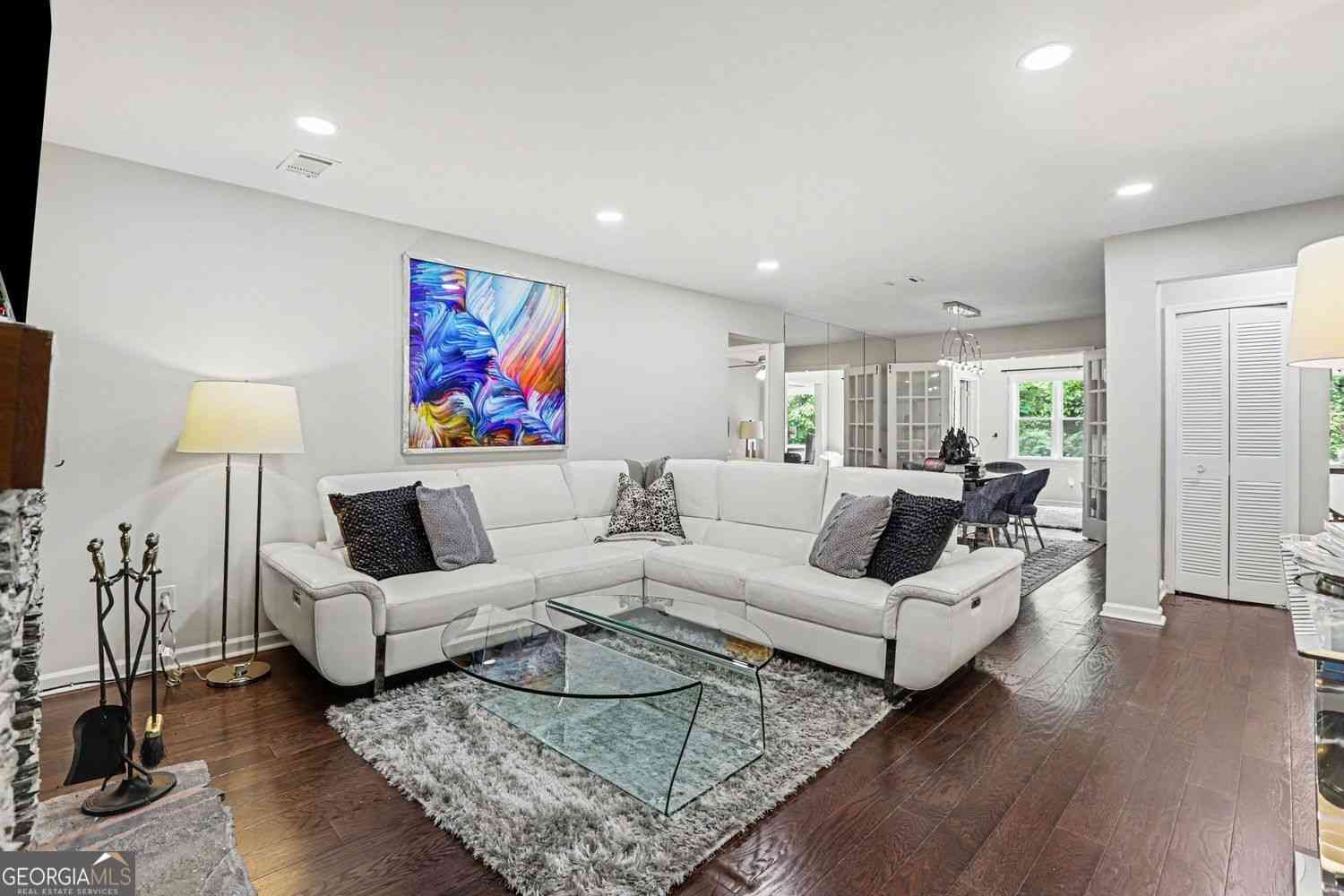 Condo For Sale - 7 Saint Claire Lane NE<br/> Atlanta, GA 30324