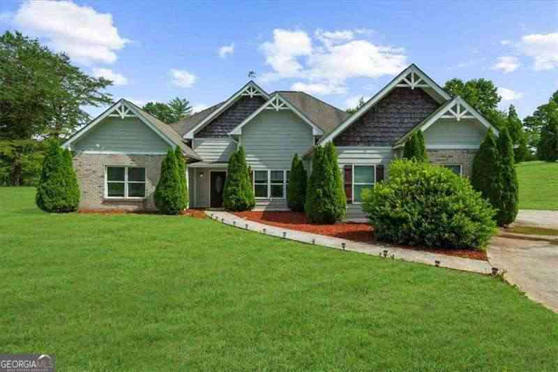 Homes For Sale - 79 Hampton Hills Lane<br/> Cleveland, GA 30528