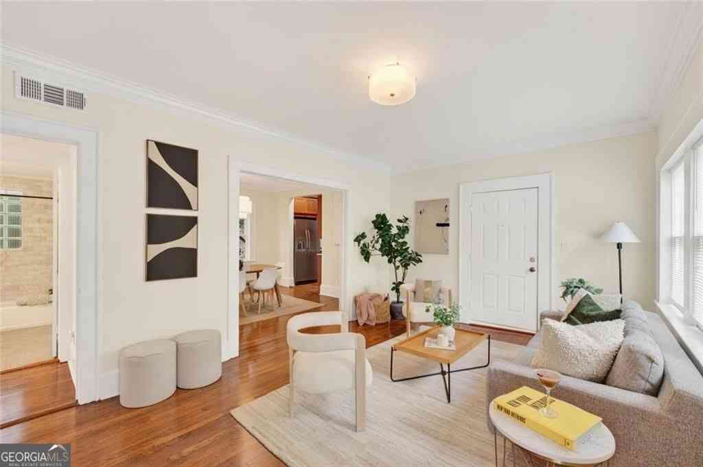 Condo For Sale - 653 Bonaventure Avenue NE #5<br/> Atlanta, GA 30306