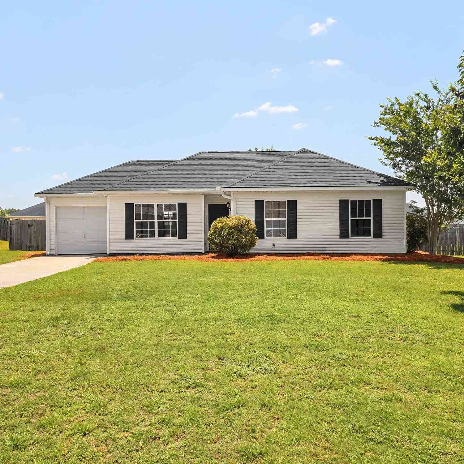 Homes For Sale - 9012 Whispering Pines Boulevard<br/> Statesboro, GA 30458
