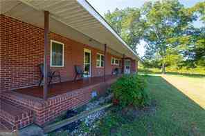 Homes For Sale - 81 County Road 17<br/> Tuskegee, AL 36083
