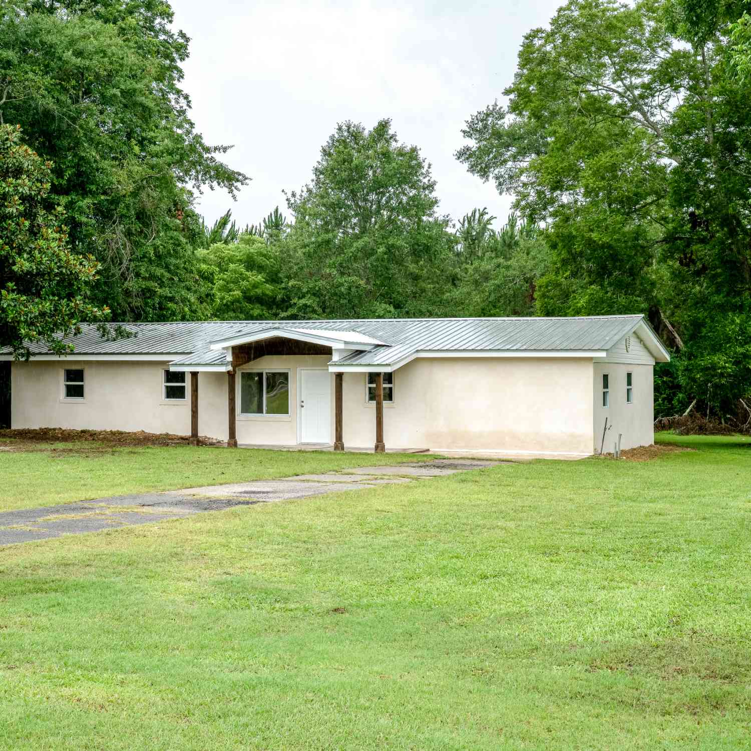 Homes For Sale - 2057 Proctor Street<br/> Rentz, GA 31075