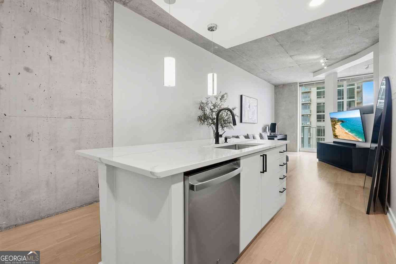 Condo For Sale - 361 17th Street NW #1105<br/> Atlanta, GA 30363