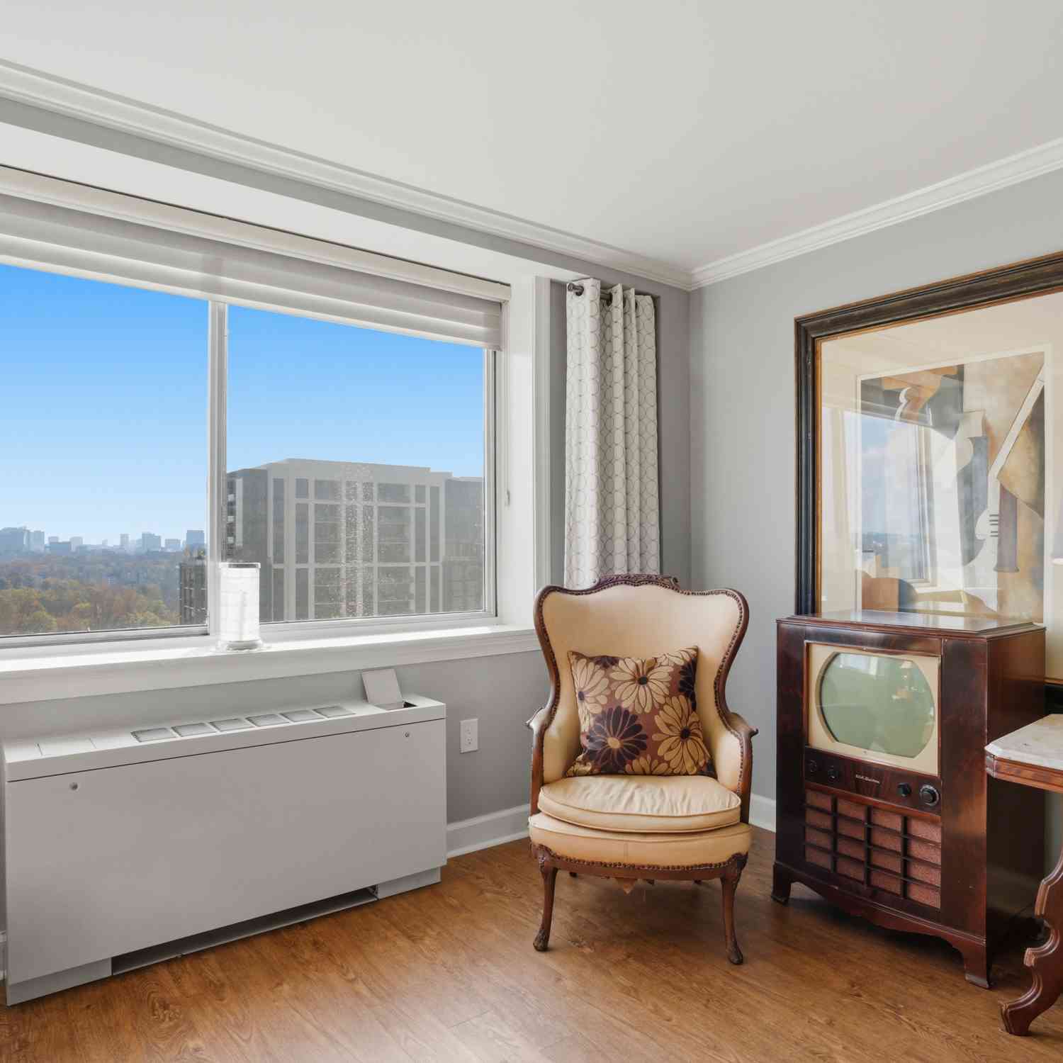 Condo For Sale - 2479 Peachtree Road NE #APT 1401<br/> Atlanta, GA 30305