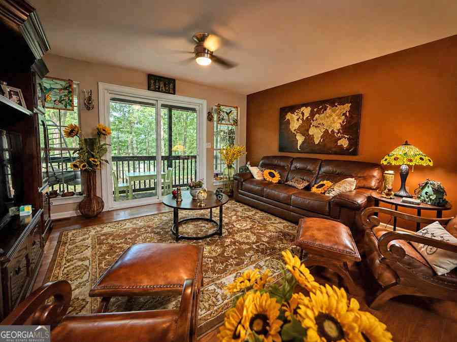 Homes For Sale - 26 Chief Lane<br/> Hartwell, GA 30643