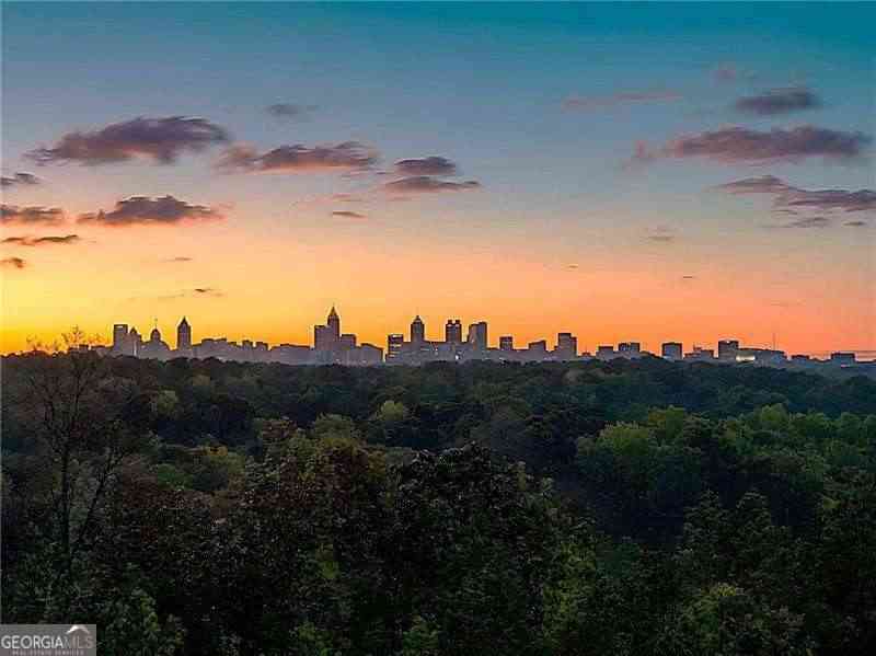 Condo For Sale - 3300 Windy Ridge Parkway SE #1112<br/> Atlanta, GA 30339