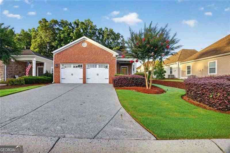 Homes For Sale - 236 Abercorn Way<br/> Woodstock, GA 30188