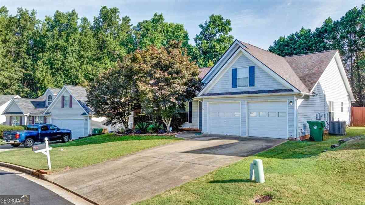Homes For Sale - 2343 Cove Lake Way<br/> Dekalb County, Lithonia, GA 30058
