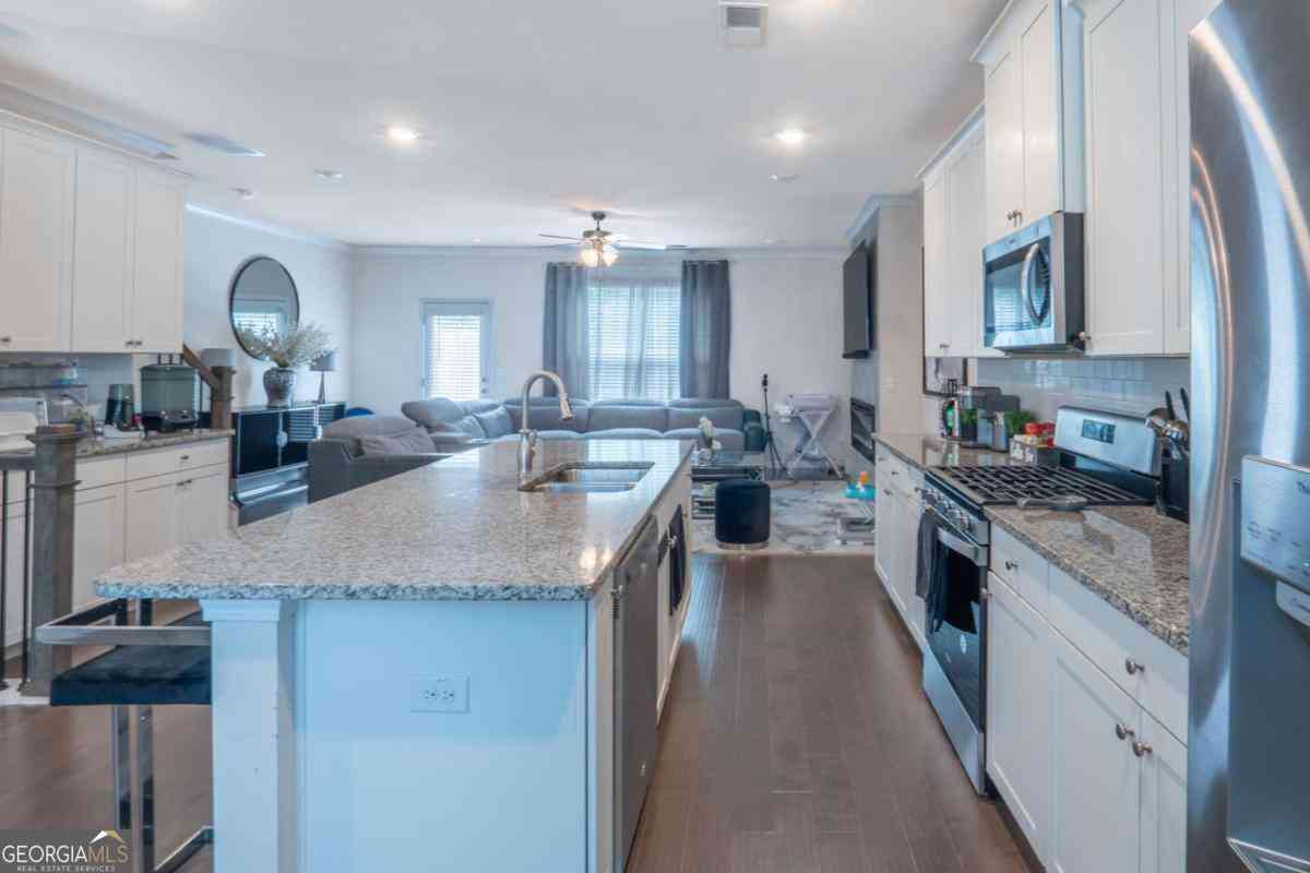Townhouse For Sale - 2227 Foley Park Street<br/> Snellville, GA 30078