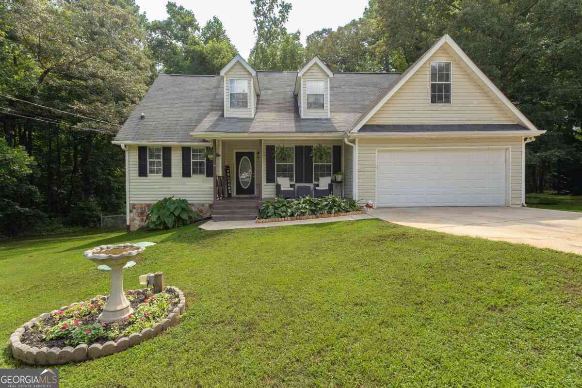 Homes For Sale - 116 Duncans Mill Drive<br/> Locust Grove, GA 30248