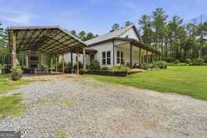 Homes For Sale - 138 Posey Drive<br/> Jones County, Gray, GA 31032
