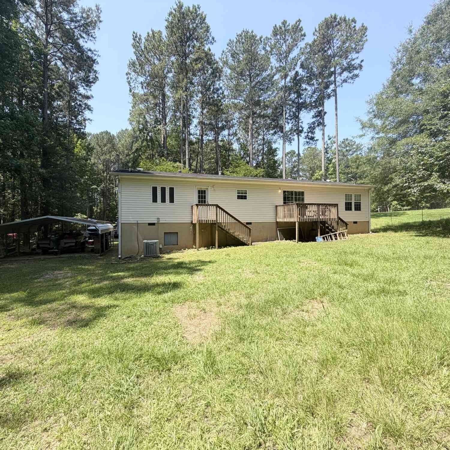 Homes For Sale - 108 Rock Lake Court<br/> Eatonton, GA 31024