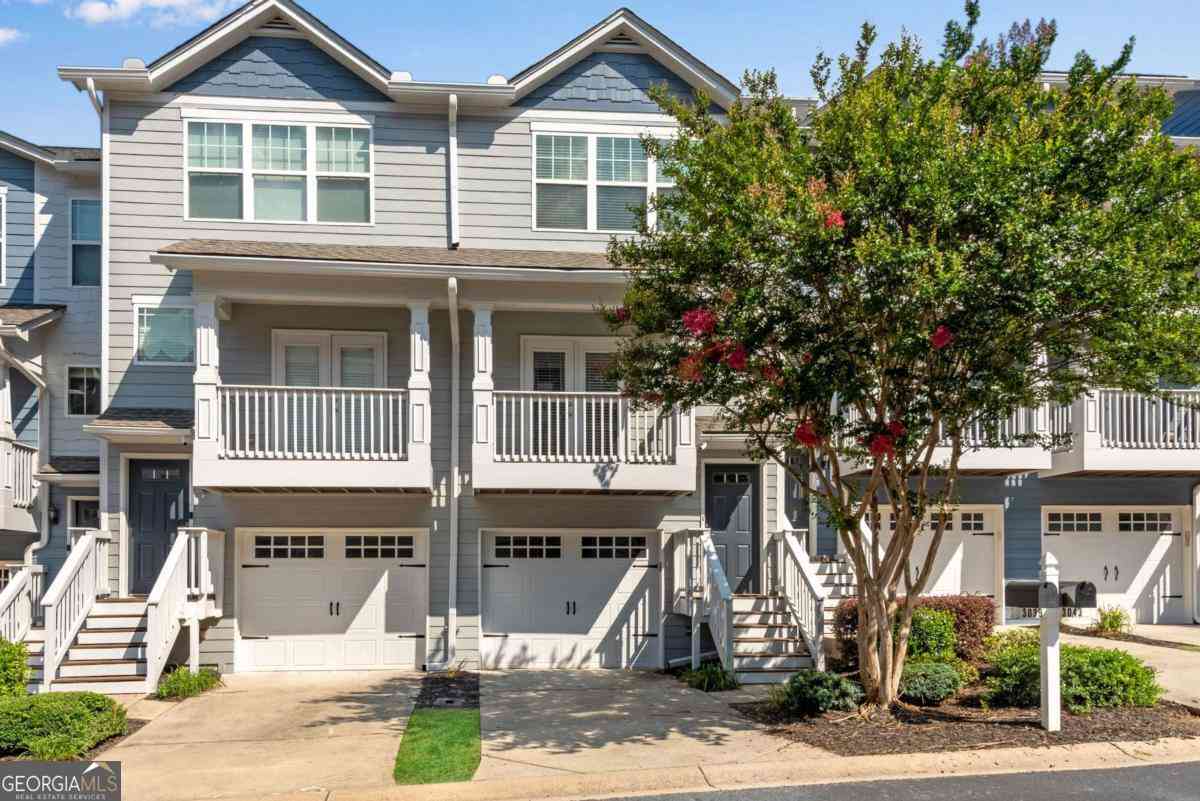 Townhouse For Sale - 3039 Liberty Way<br/> Atlanta, GA 30318