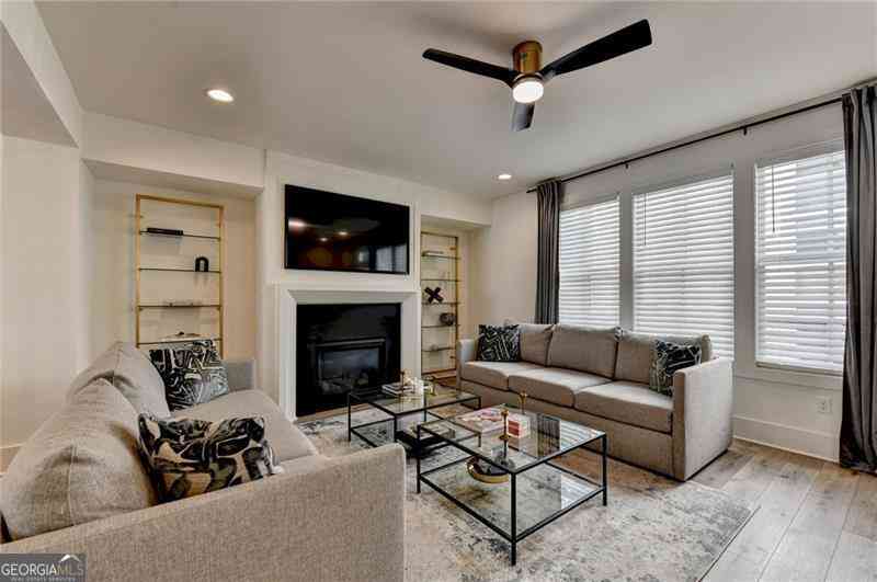 Townhouse For Sale - 5866 Westin Road<br/> Atlanta, GA 30328