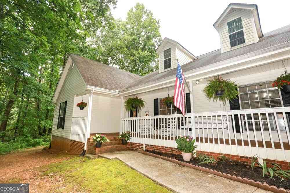 Homes For Sale - 400 Herrell Road<br/> Villa Rica, GA 30180