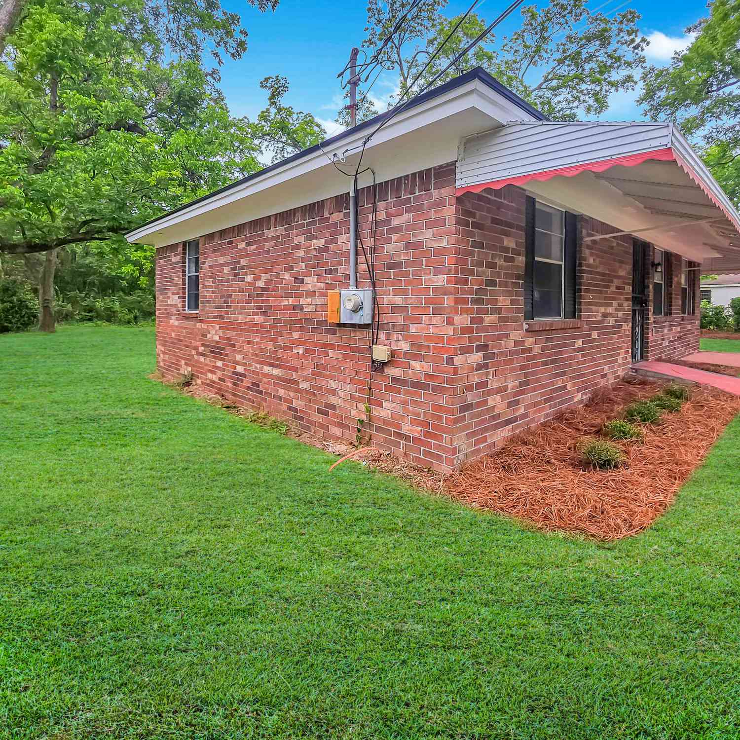 Homes For Sale - 3911 5th Street<br/> Savannah, GA 31408