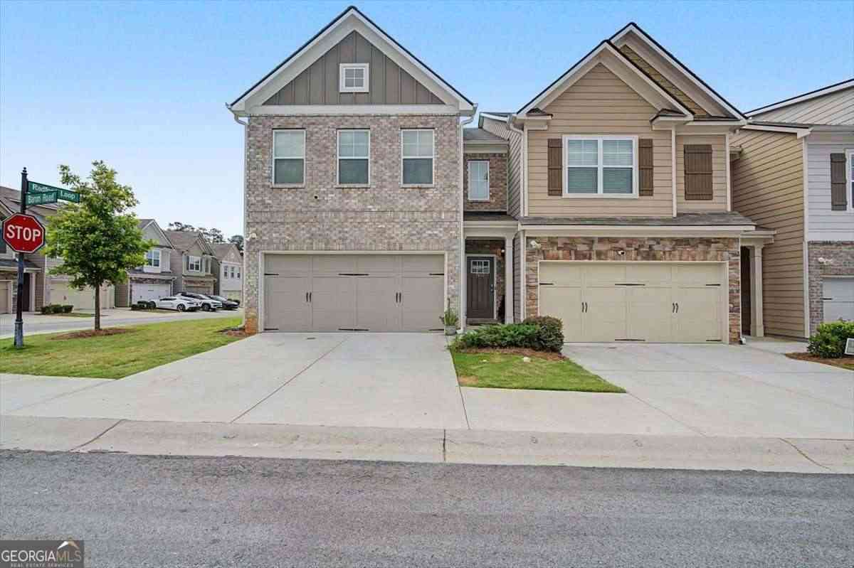 Townhouse For Sale - 7652 Baron Road<br/> Fairburn, GA 30213