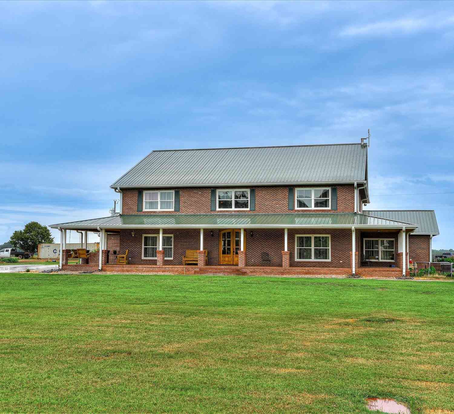 Homes For Sale - 7700 Clarks Mill Road<br/> Louisville, GA 30434