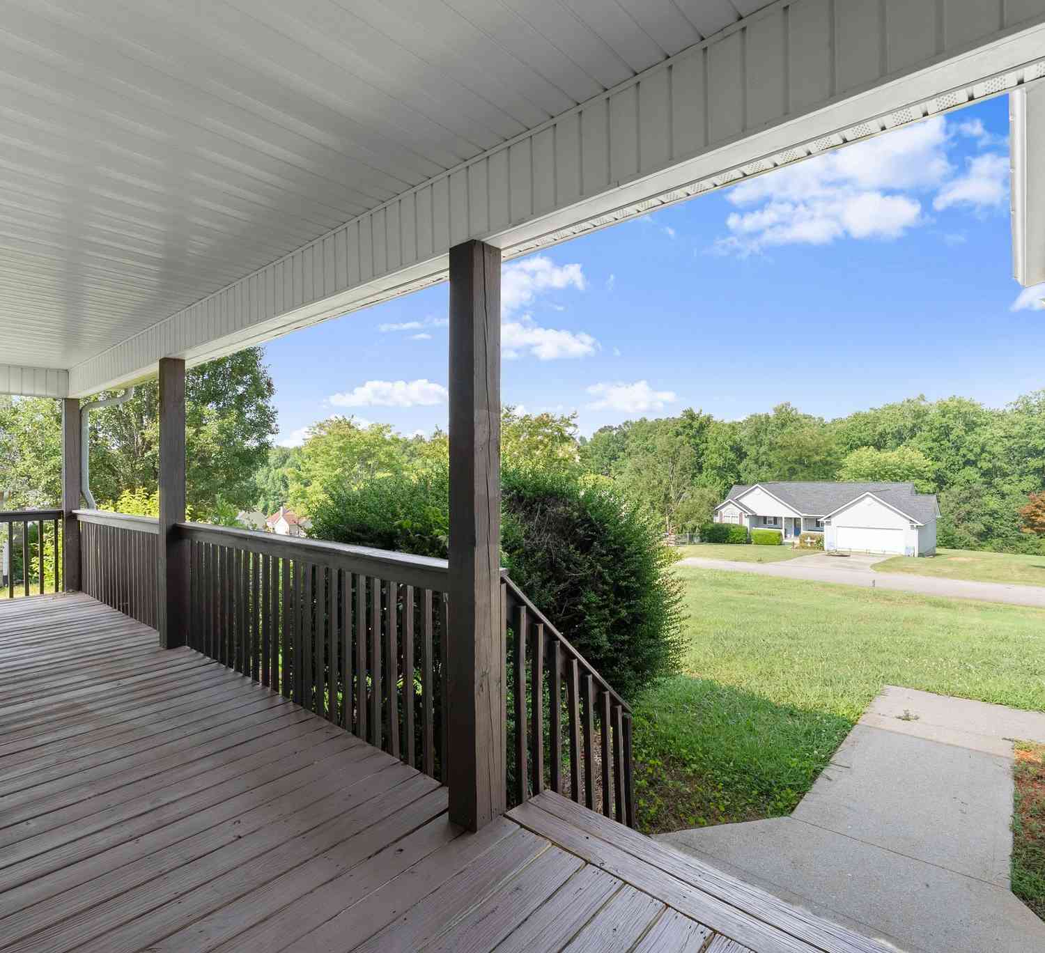 Homes For Sale - 83 Ash Wood Lane<br/> Cleveland, GA 30528